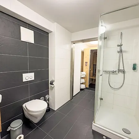 Oskar - 4 By Interhome Капрун